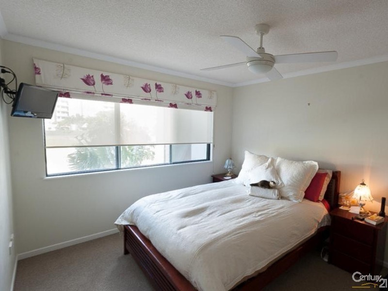 4/6 Mari Street, Alexandra Headland QLD 4572
