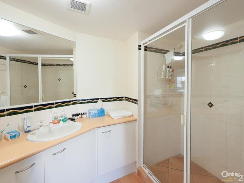 4/6 Mari Street, Alexandra Headland QLD 4572