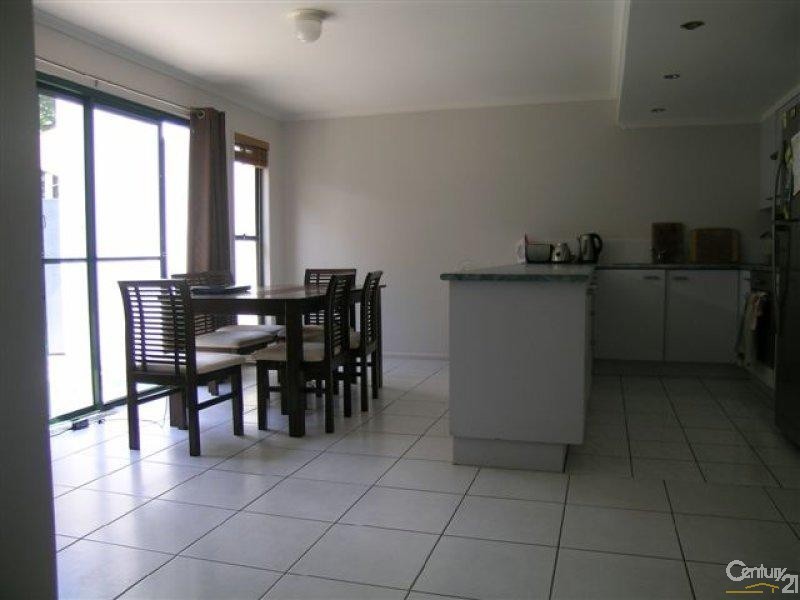 1/14 Arwen Street, Maroochydore QLD 4558