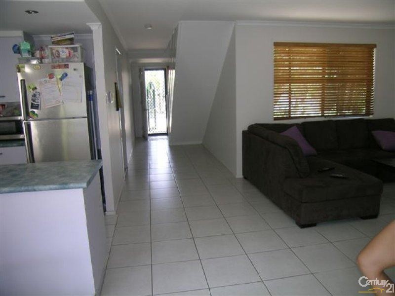 1/14 Arwen Street, Maroochydore QLD 4558