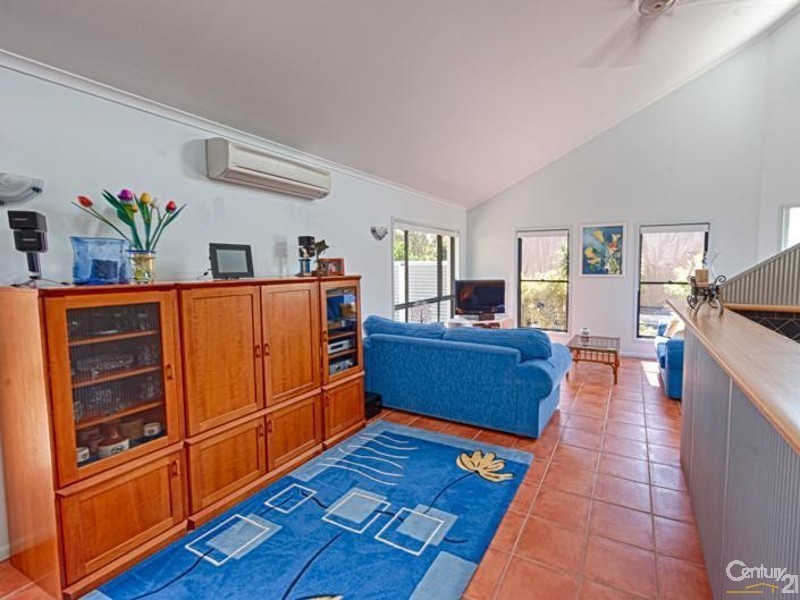 6 Sunview Drive, Twin Waters QLD 4564