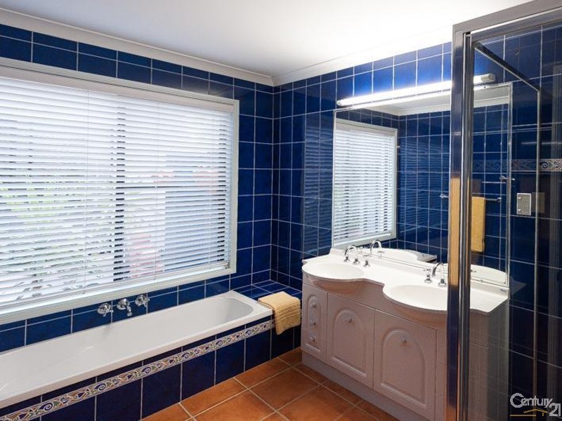 6 Sunview Drive, Twin Waters QLD 4564