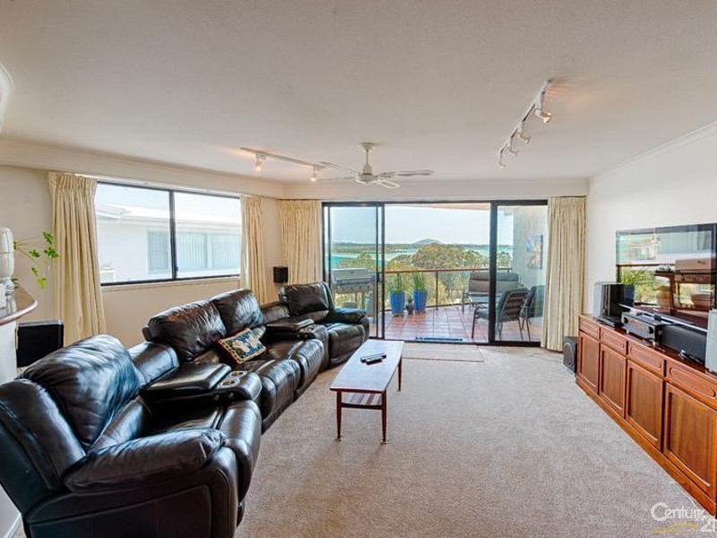 18/27 The Esplanade, Maroochydore QLD 4558