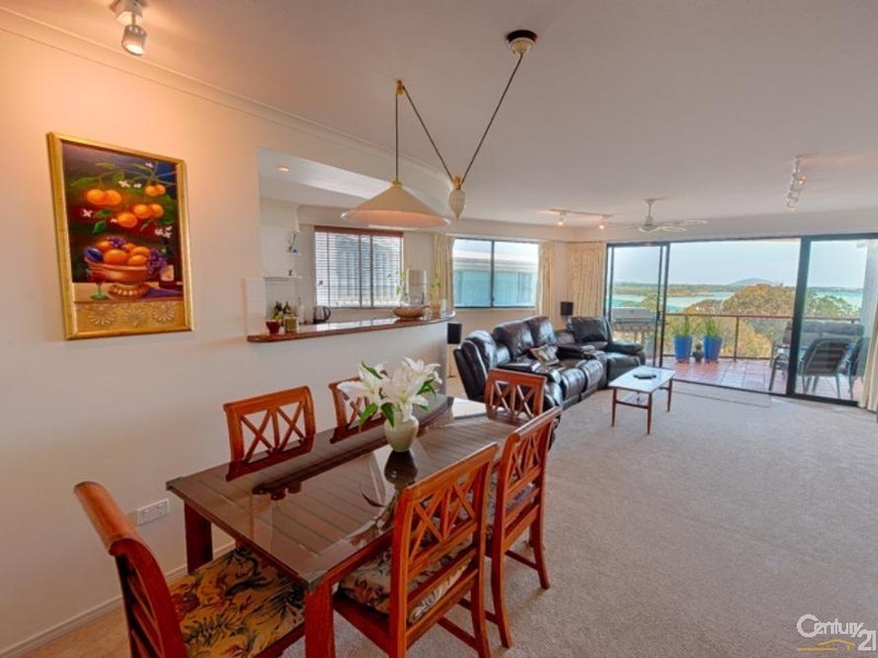 18/27 The Esplanade, Maroochydore QLD 4558