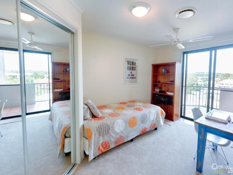 18/27 The Esplanade, Maroochydore QLD 4558