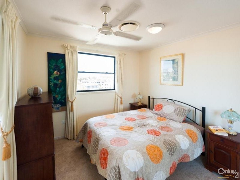 18/27 The Esplanade, Maroochydore QLD 4558