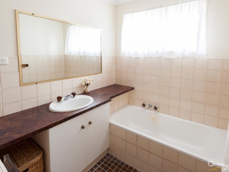 66 Balyarta Crescent, Mooloolaba QLD 4557