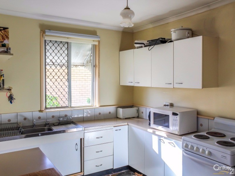 42 Broadsea Avenue, Maroochydore QLD 4558