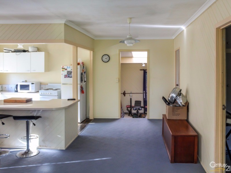 42 Broadsea Avenue, Maroochydore QLD 4558
