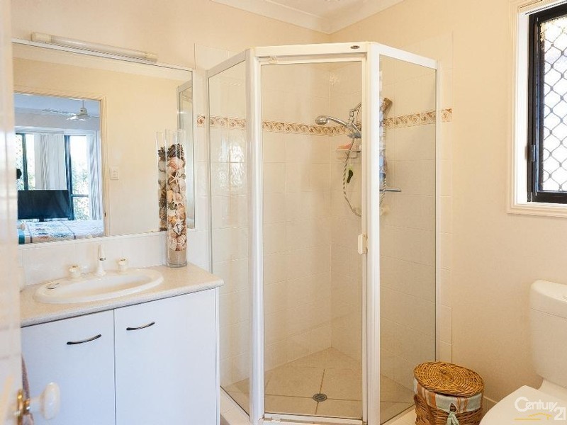 10 Kylemore Court, Caloundra QLD 4551