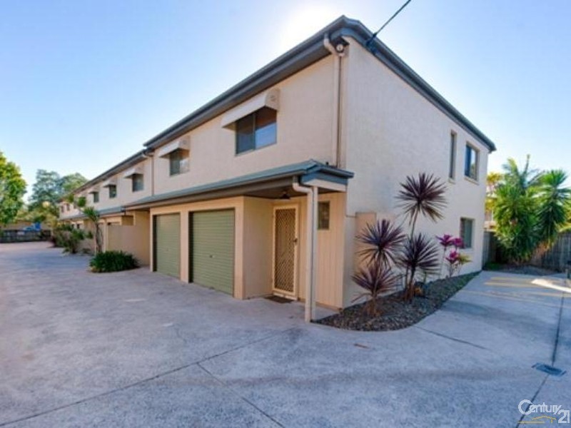 2/15 Primary School Court, Maroochydore QLD 4558