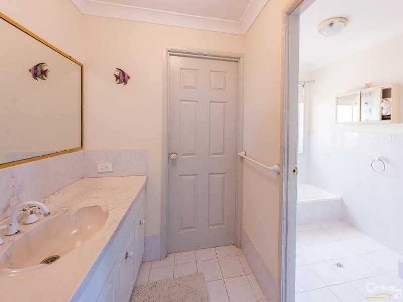 40 Normandy Crescent, Aroona QLD 4551