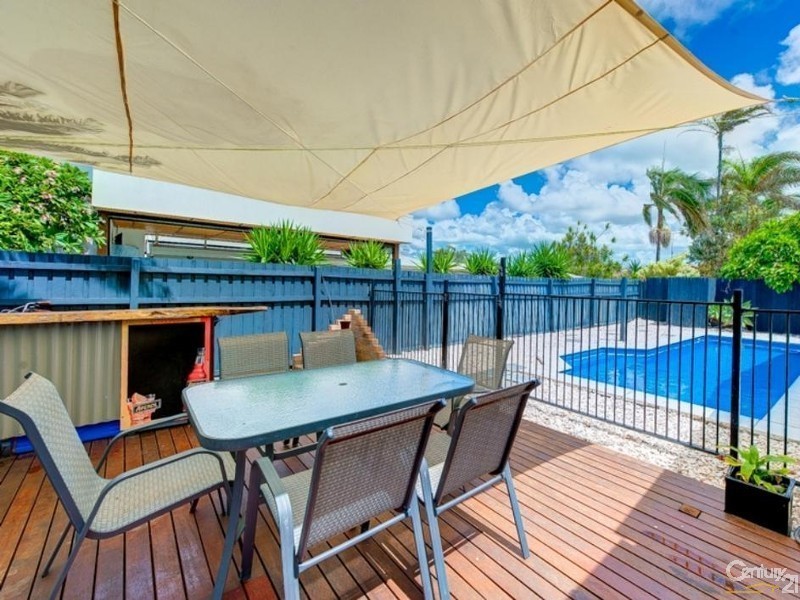 2/12 Coonawa Street, Buddina QLD 4575