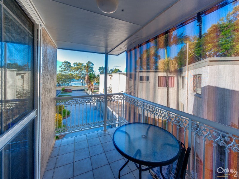 3/13 Bradman Avenue, Maroochydore QLD 4558