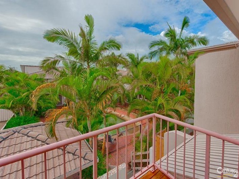 15/7 Fifth Avenue, Maroochydore QLD 4558