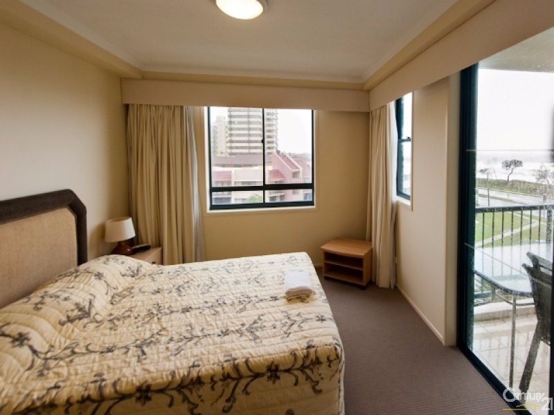 503/98-110 Alexandra Parade, Alexandra Headland QLD 4572