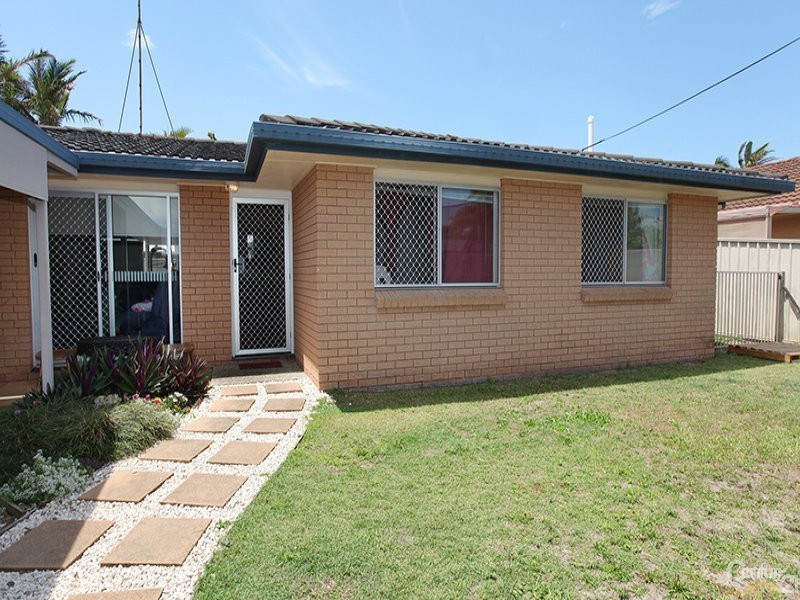 9 Napalle Street, Warana QLD 4575