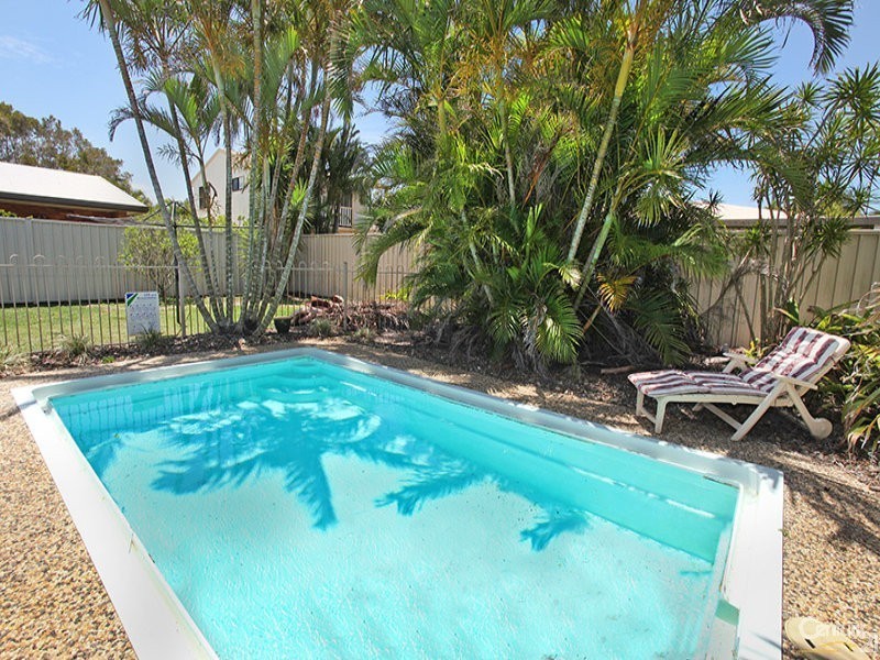 9 Napalle Street, Warana QLD 4575