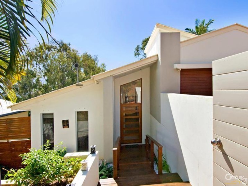 78 Tantula Road West, Alexandra Headland QLD 4572