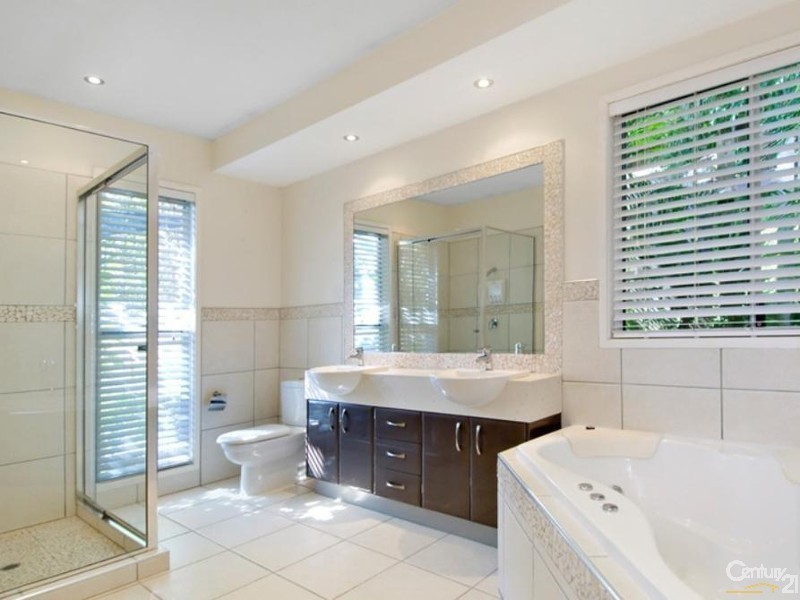 78 Tantula Road West, Alexandra Headland QLD 4572