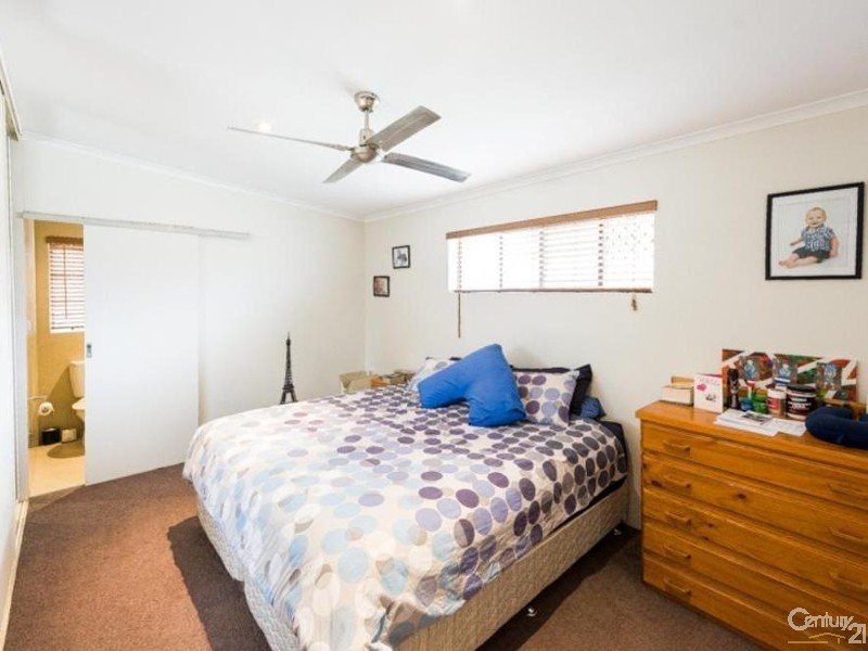 124 Bundilla Blvd, Mountain Creek QLD 4557