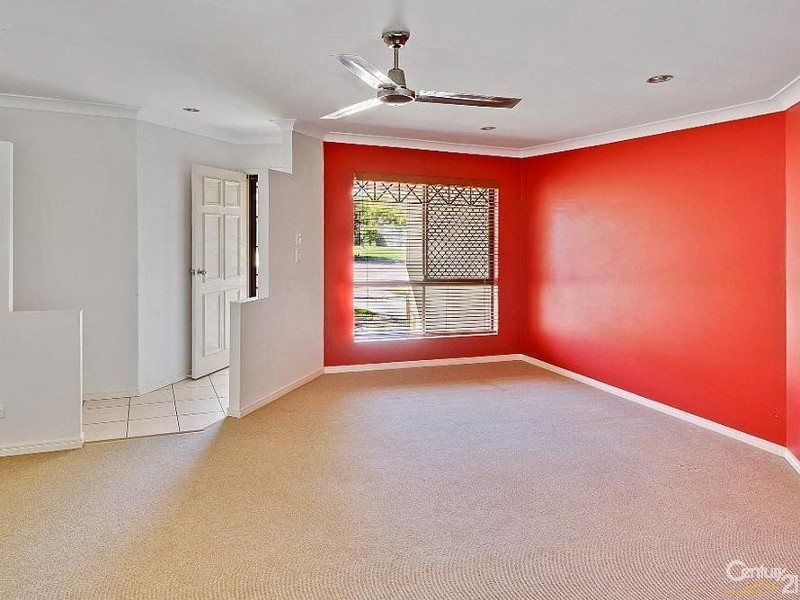 10 Conifer Place, Currimundi QLD 4551