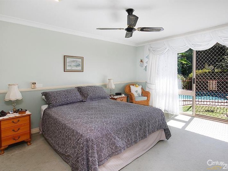 77 Poinsettia Avenue, Mooloolaba QLD 4557