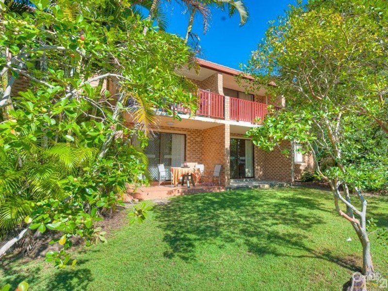 2/33 Walan Street, Mooloolaba QLD 4557