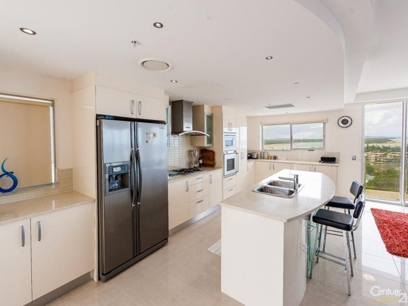 52/62 Sixth Avenue, Maroochydore QLD 4558