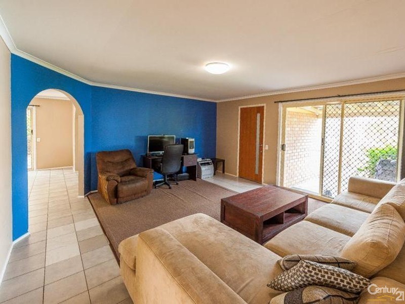 32 Schirrmann Drive, Maroochydore QLD 4558