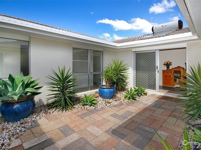 26 Lavarack Crescent, Buderim QLD 4556