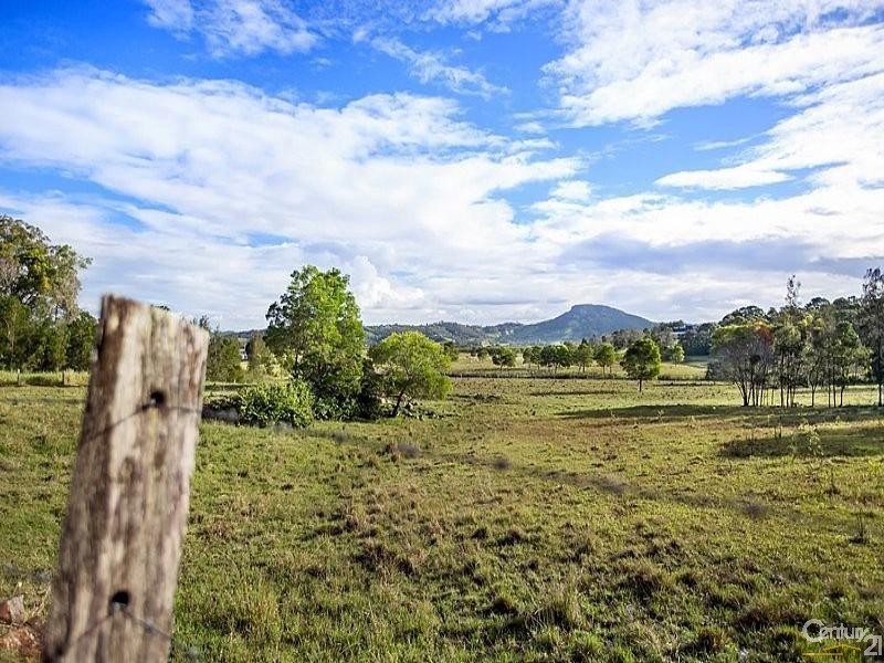 7 Toolborough Road, Yandina Creek QLD 4561