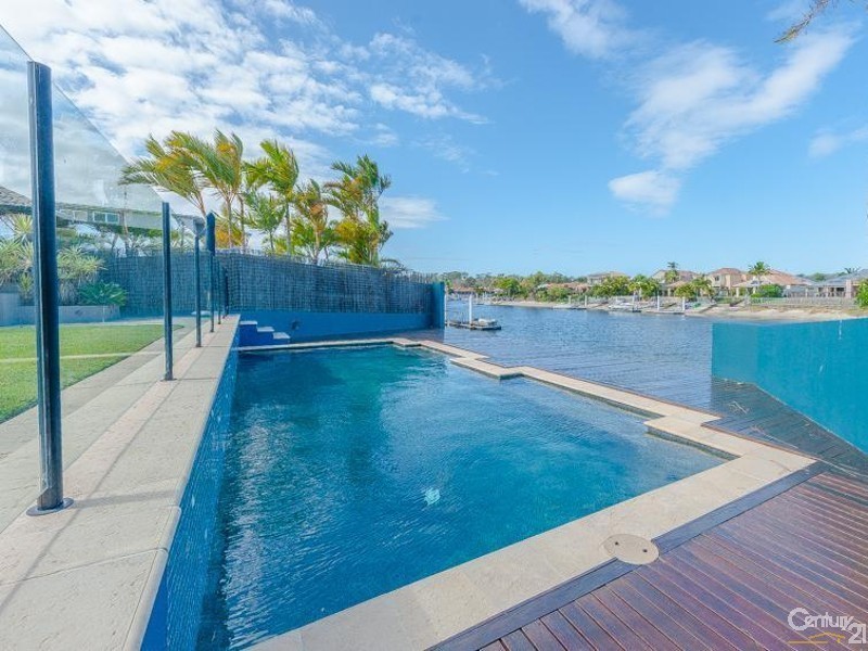 6 Plymouth Quay, Maroochydore QLD 4558