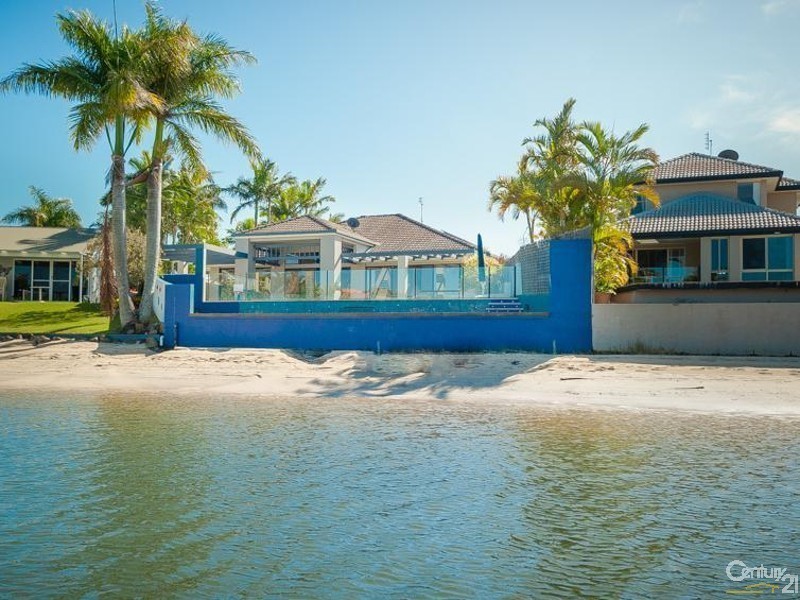 6 Plymouth Quay, Maroochydore QLD 4558