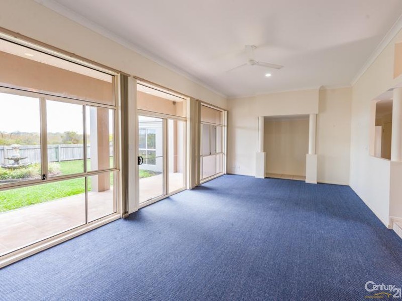 19 Quillback Court, Mountain Creek QLD 4557