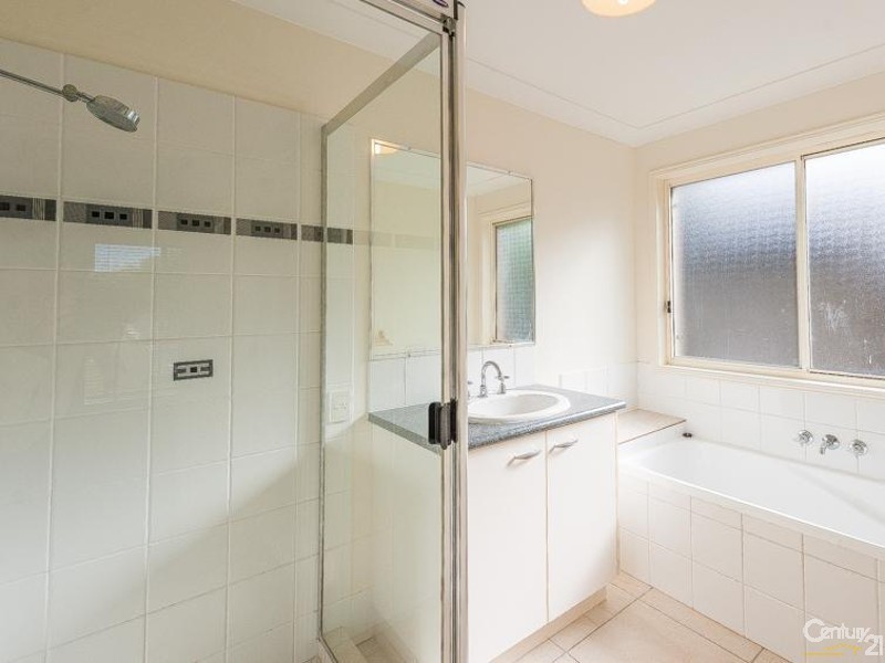 19 Quillback Court, Mountain Creek QLD 4557