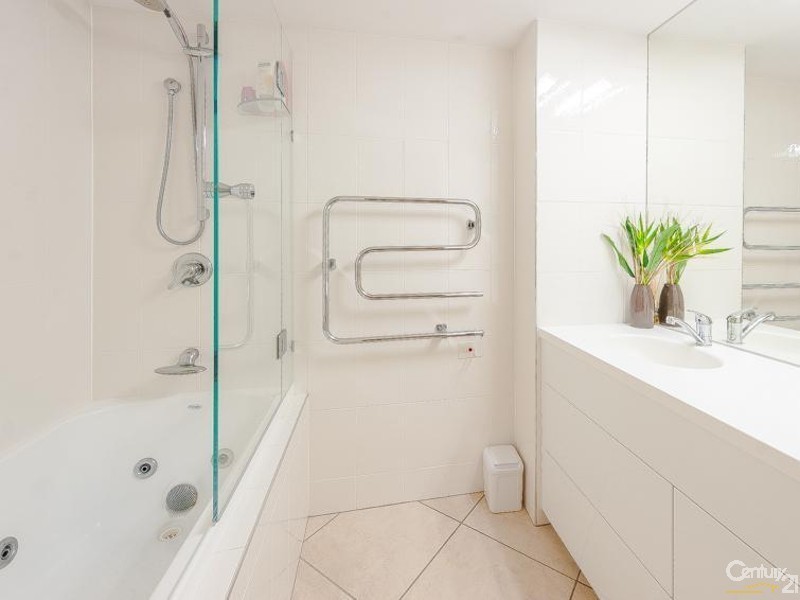 20/6-8 Aerodrome Road, Maroochydore QLD 4558