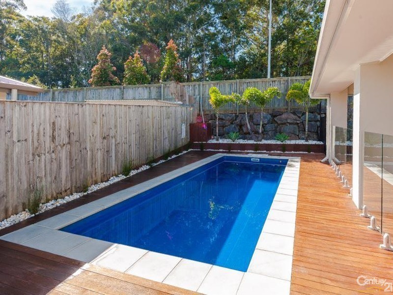 8 Spoonbill Drive, Forest Glen QLD 4556