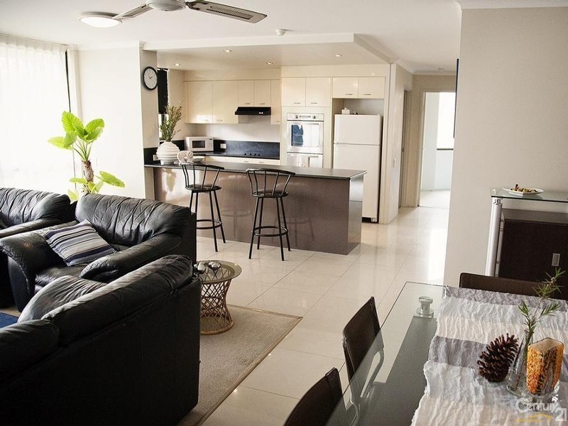 6/143 Mooloolaba Esplanade, Mooloolaba QLD 4557