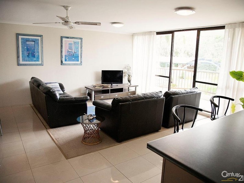 6/143 Mooloolaba Esplanade, Mooloolaba QLD 4557