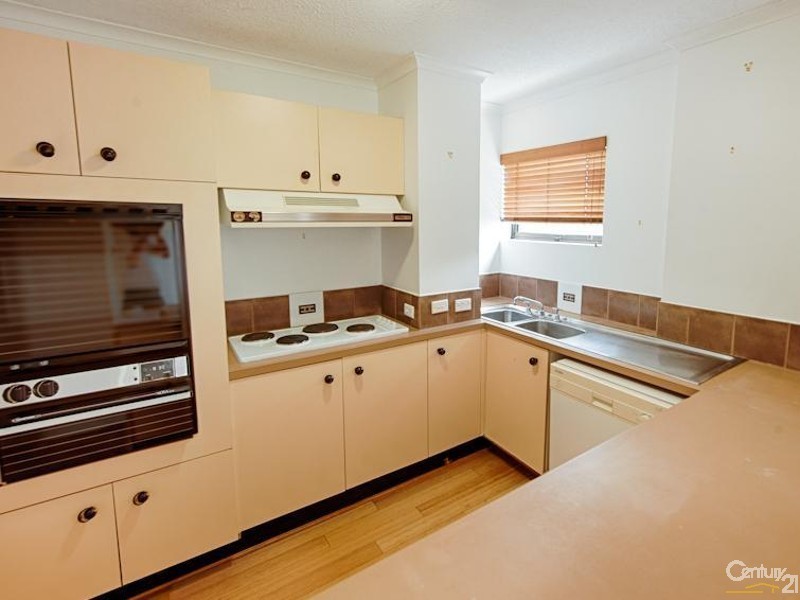 34/150 Duporth Avenue, Maroochydore QLD 4558