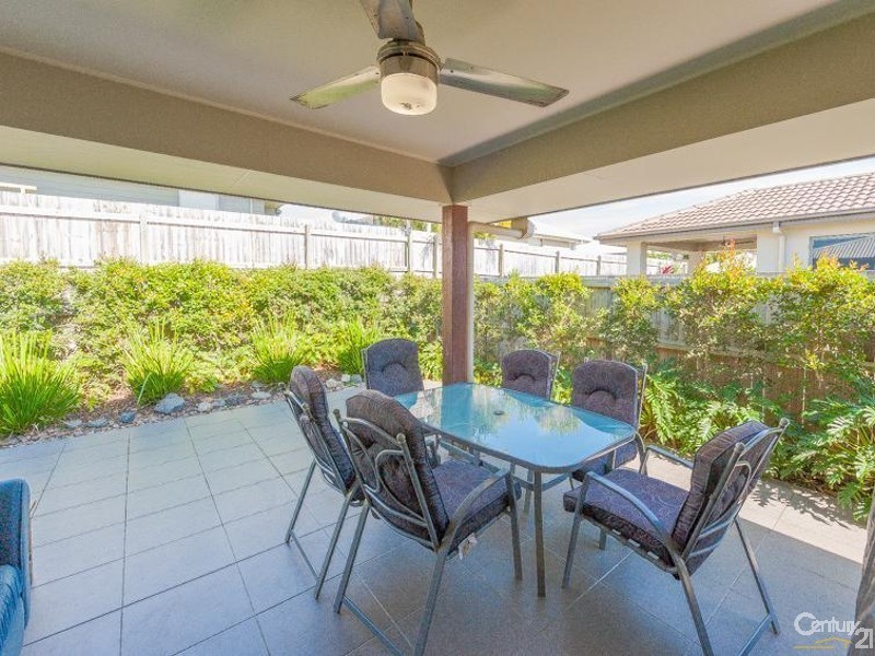 7 Ellis Place, Mountain Creek QLD 4557