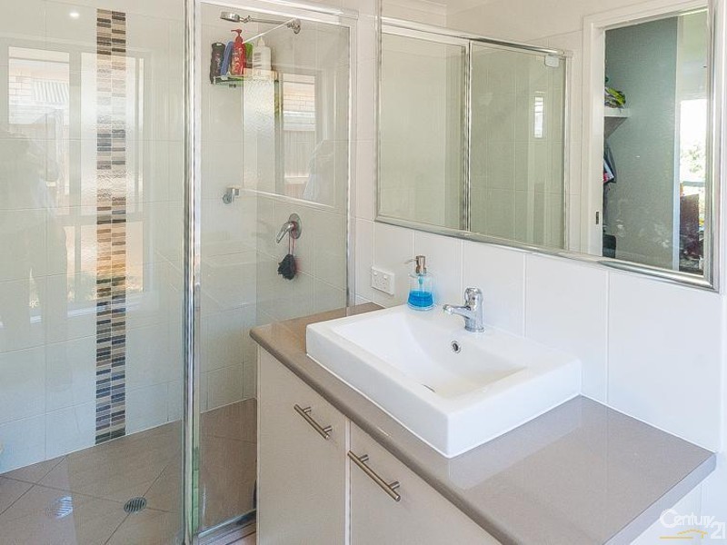 7 Ellis Place, Mountain Creek QLD 4557