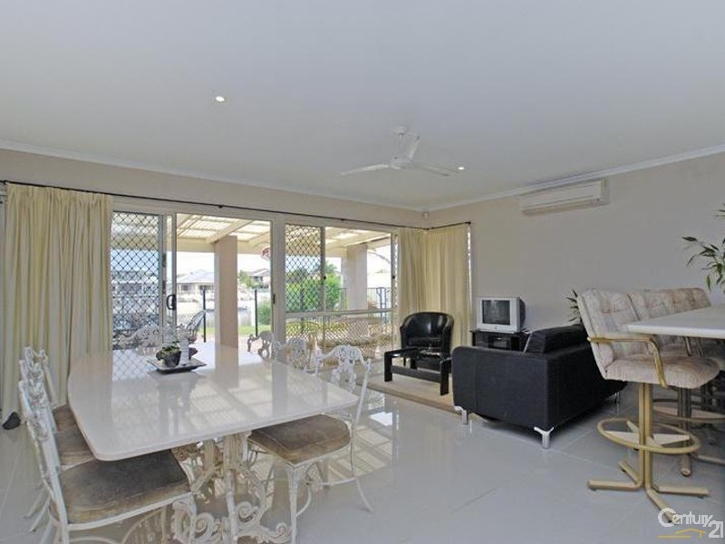 78 Maroochy Waters Drive, Maroochydore QLD 4558