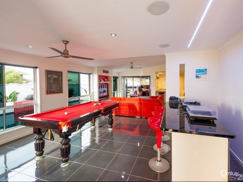 12 Goldfinch Close, Peregian Springs QLD 4573