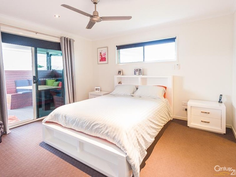 12 Goldfinch Close, Peregian Springs QLD 4573