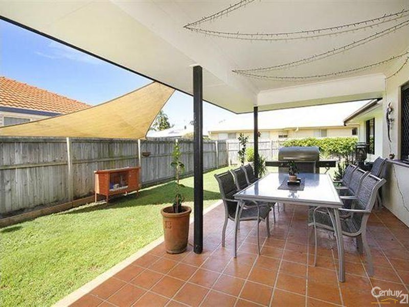 5 Baltimore Place, Kuluin QLD 4558