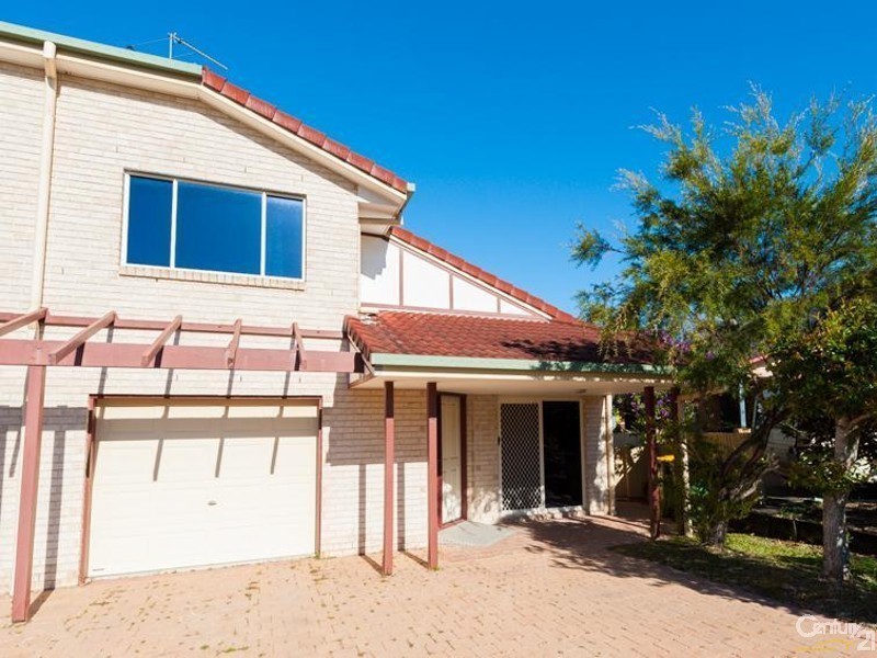 2/9 Hoop Court, Maroochydore QLD 4558