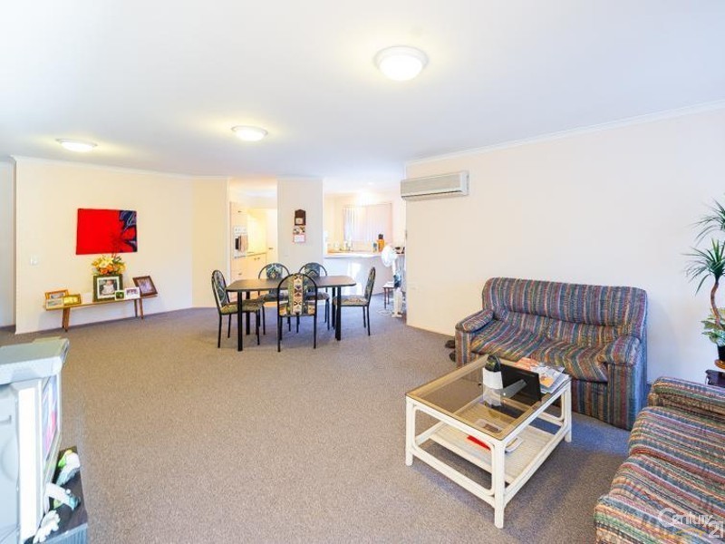 2/9 Hoop Court, Maroochydore QLD 4558