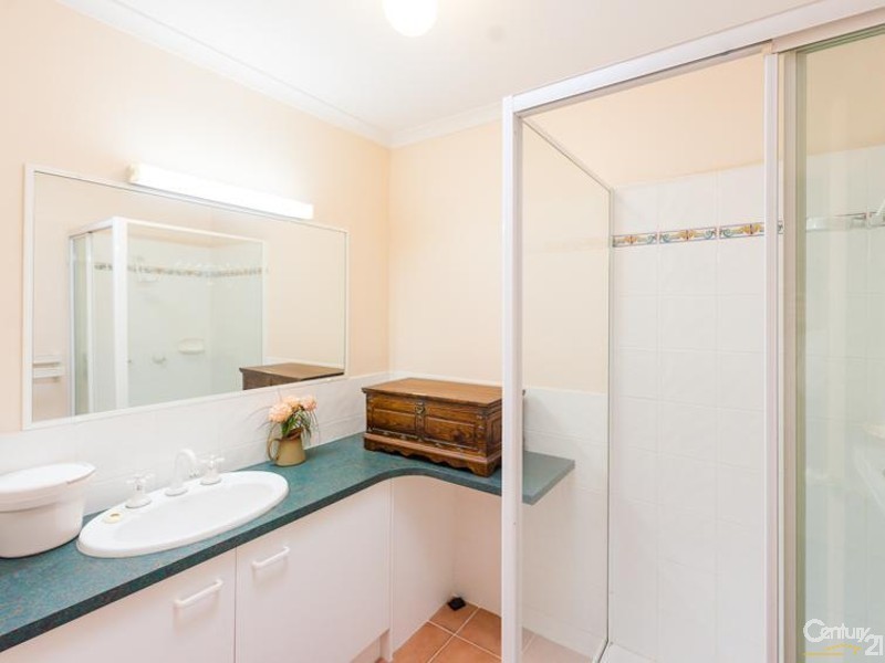 2/9 Hoop Court, Maroochydore QLD 4558